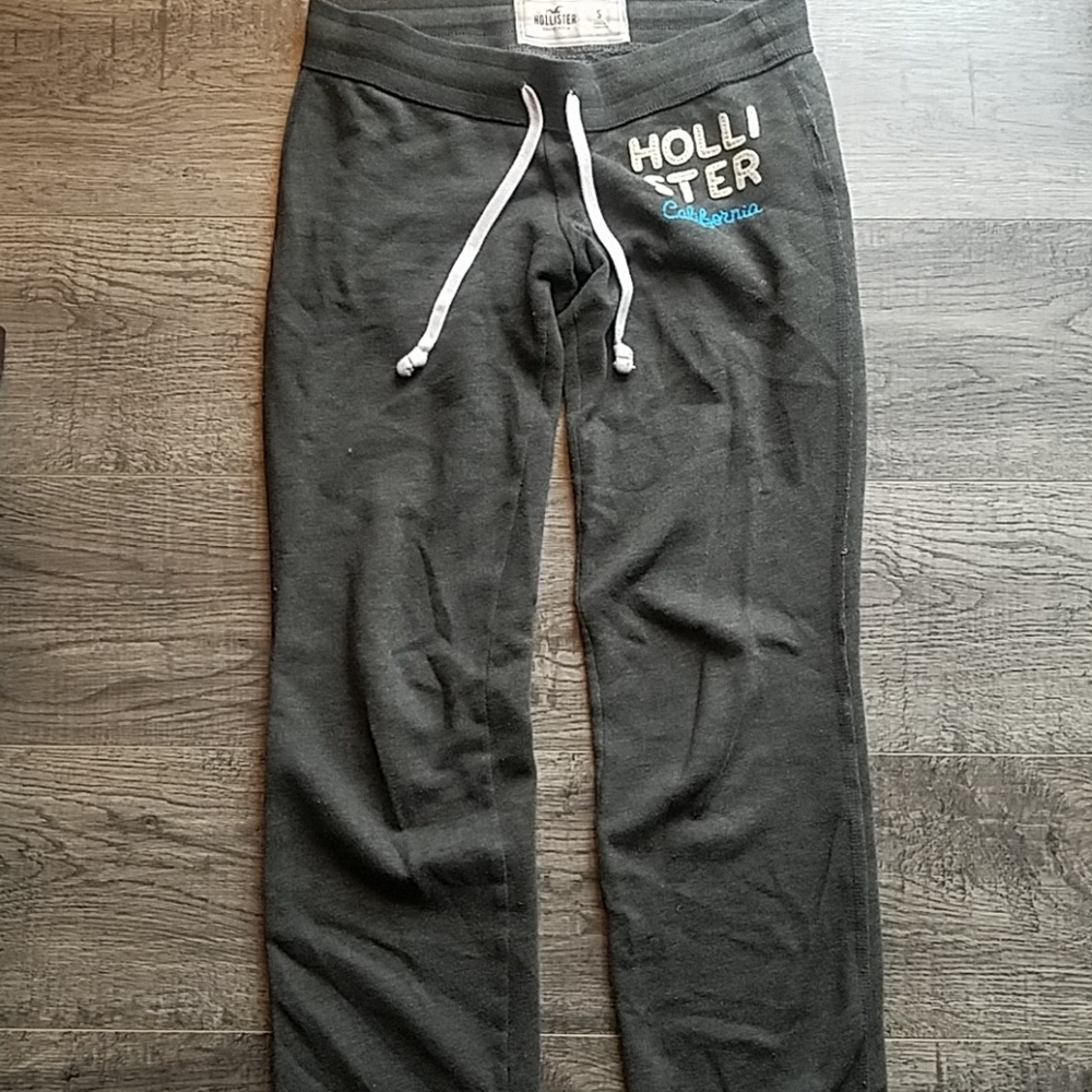 Hollister pants